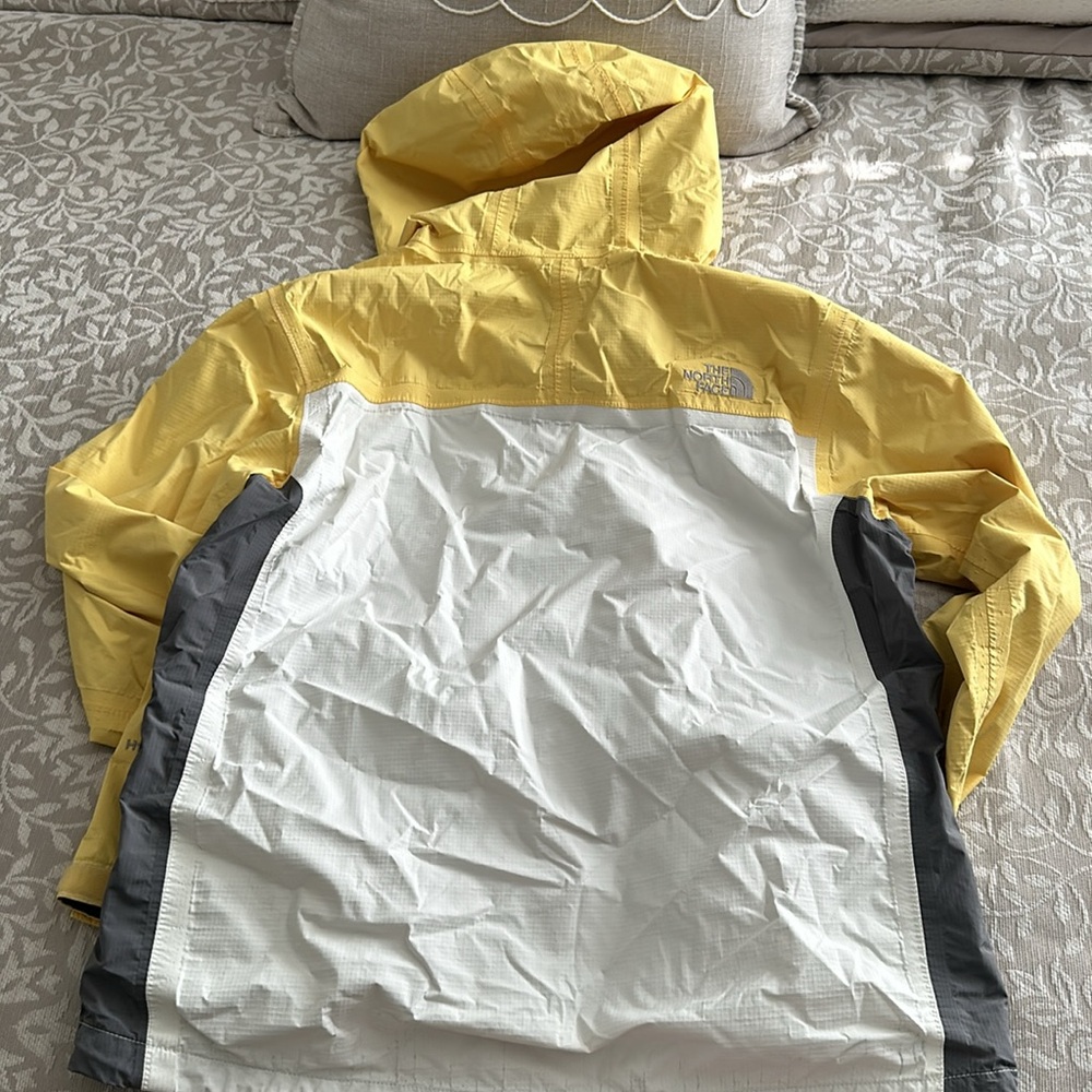 The North Face Rain Jacket (Women’s) - Picture 7 of 8